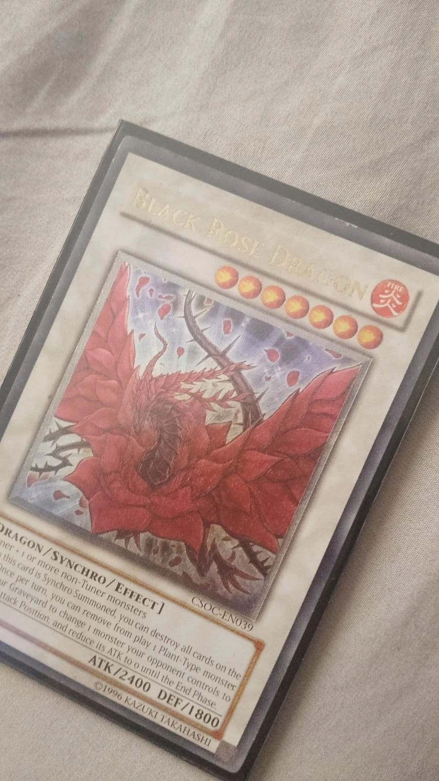 Foto real de Black Rose Dragon