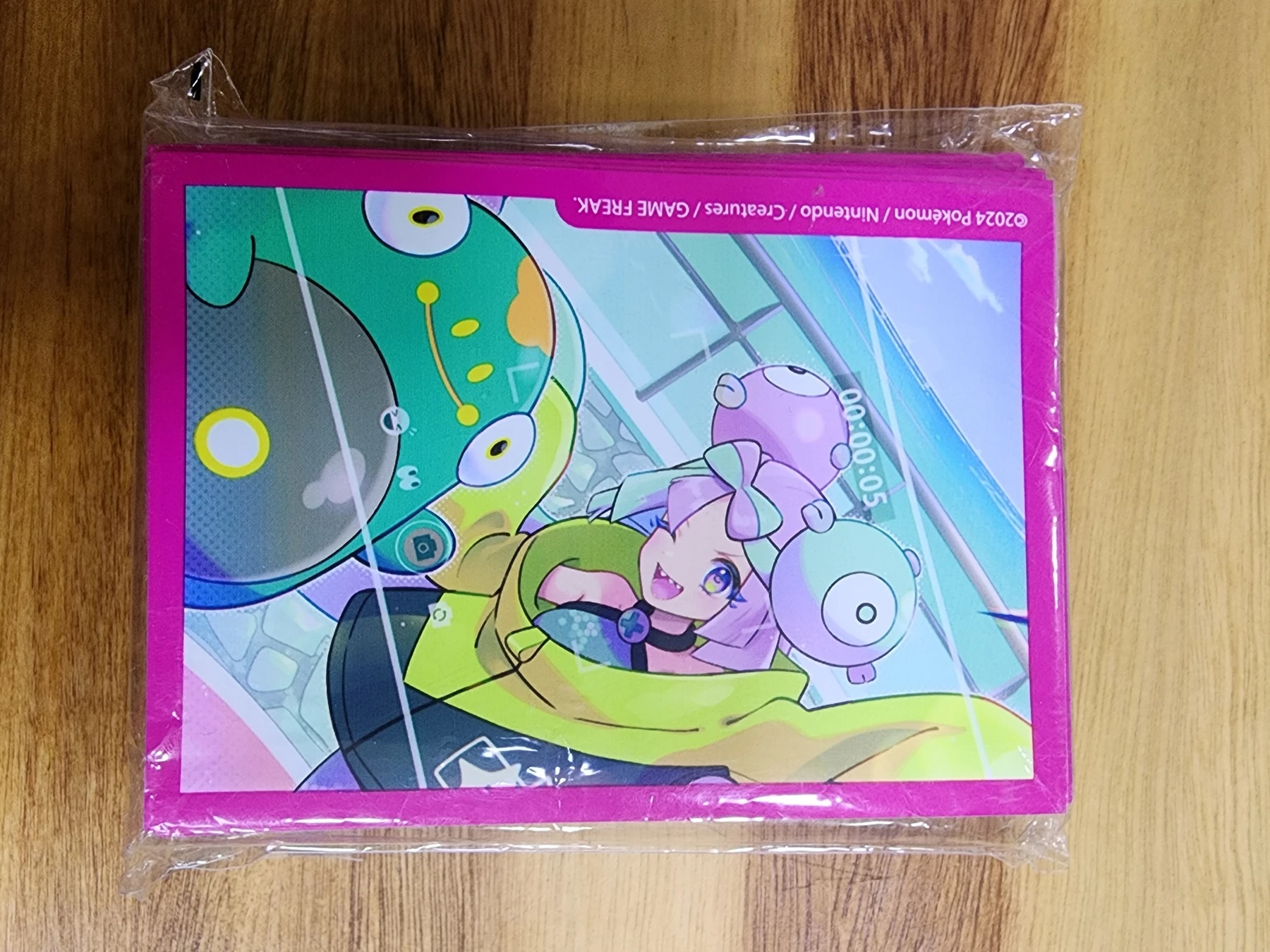 Iono Premium Tournament Collection Box Card Sleeves (65-Pack)