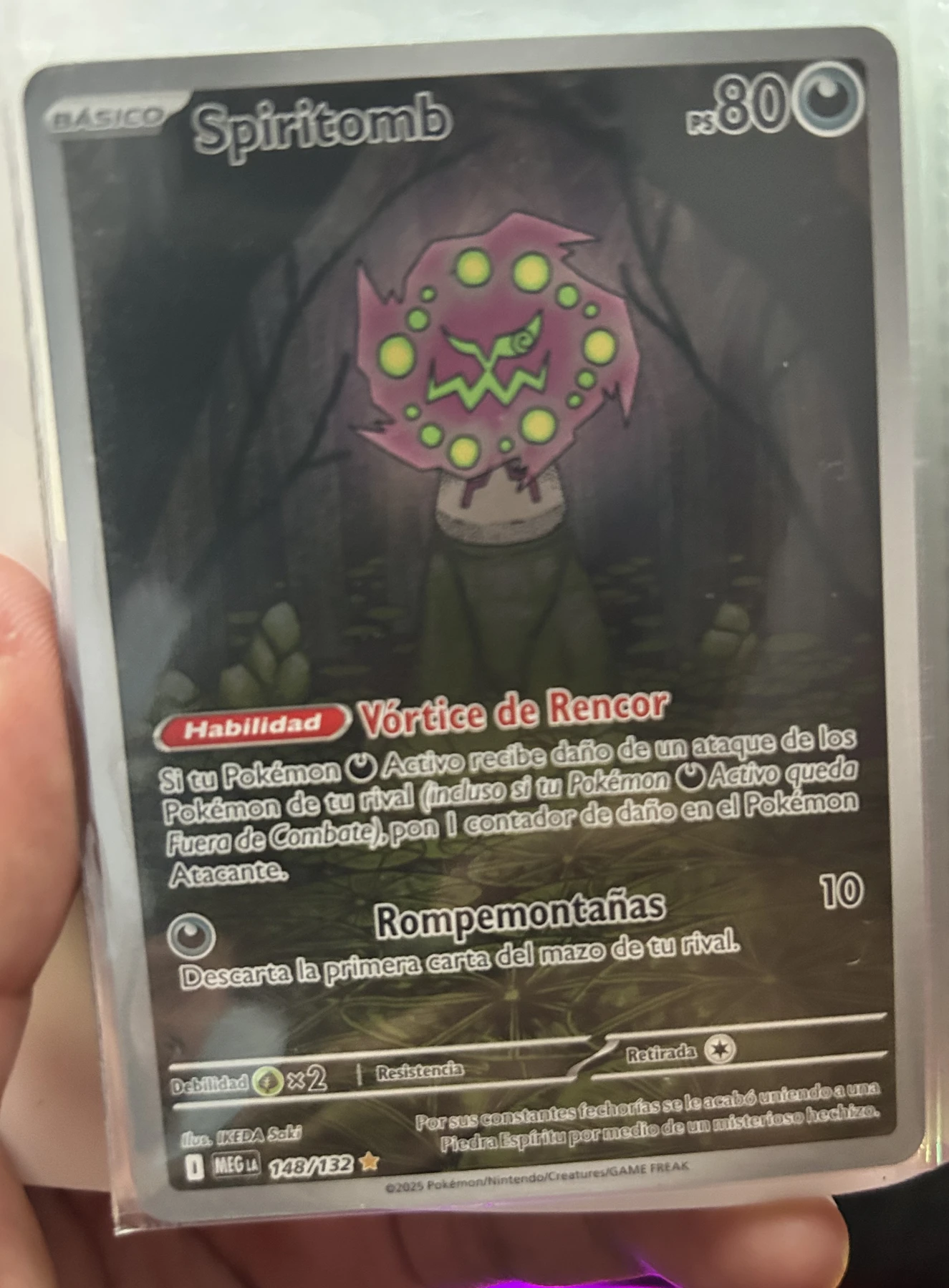Foto real de Spiritomb