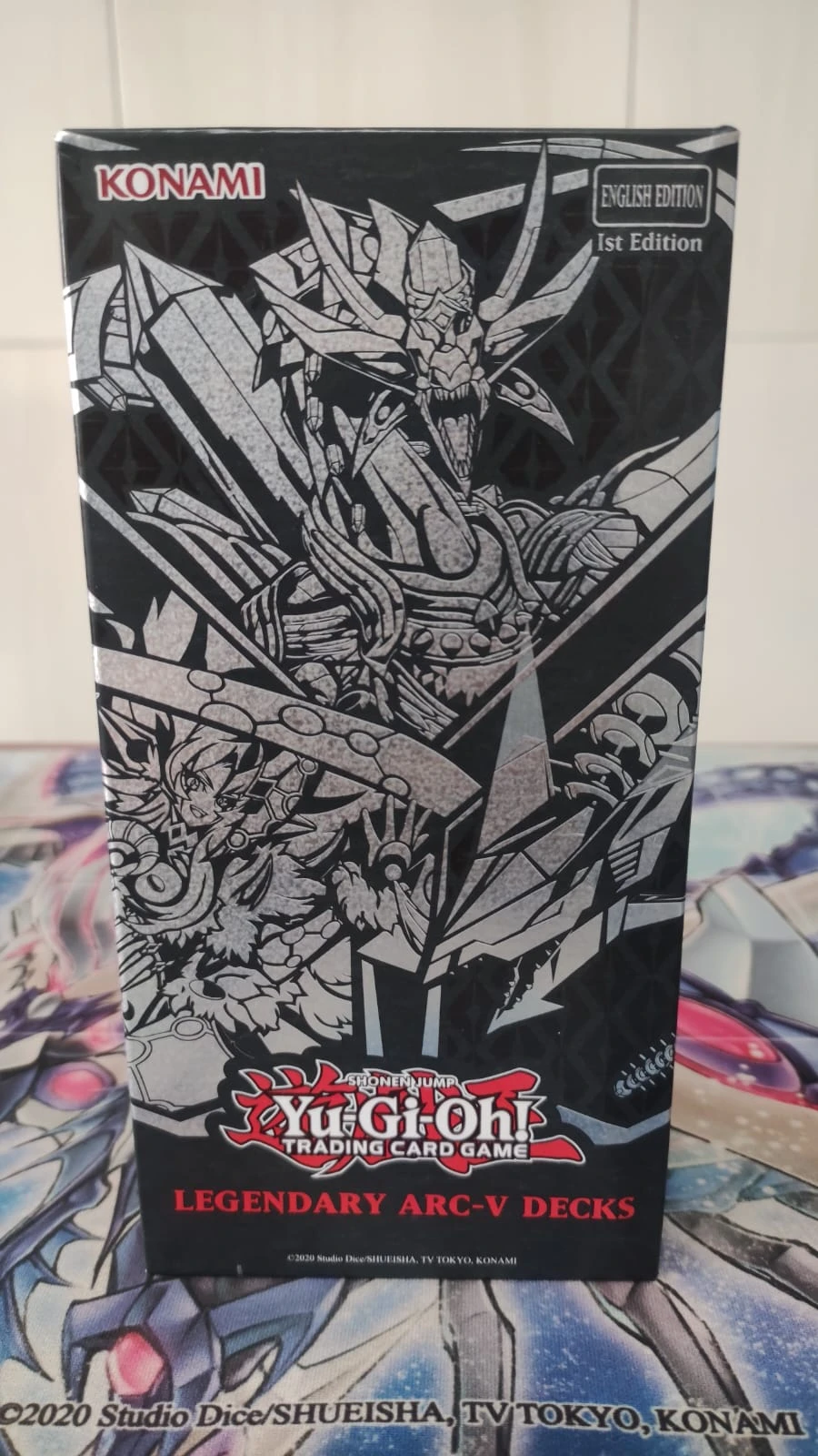 Legendary Arc V Decks