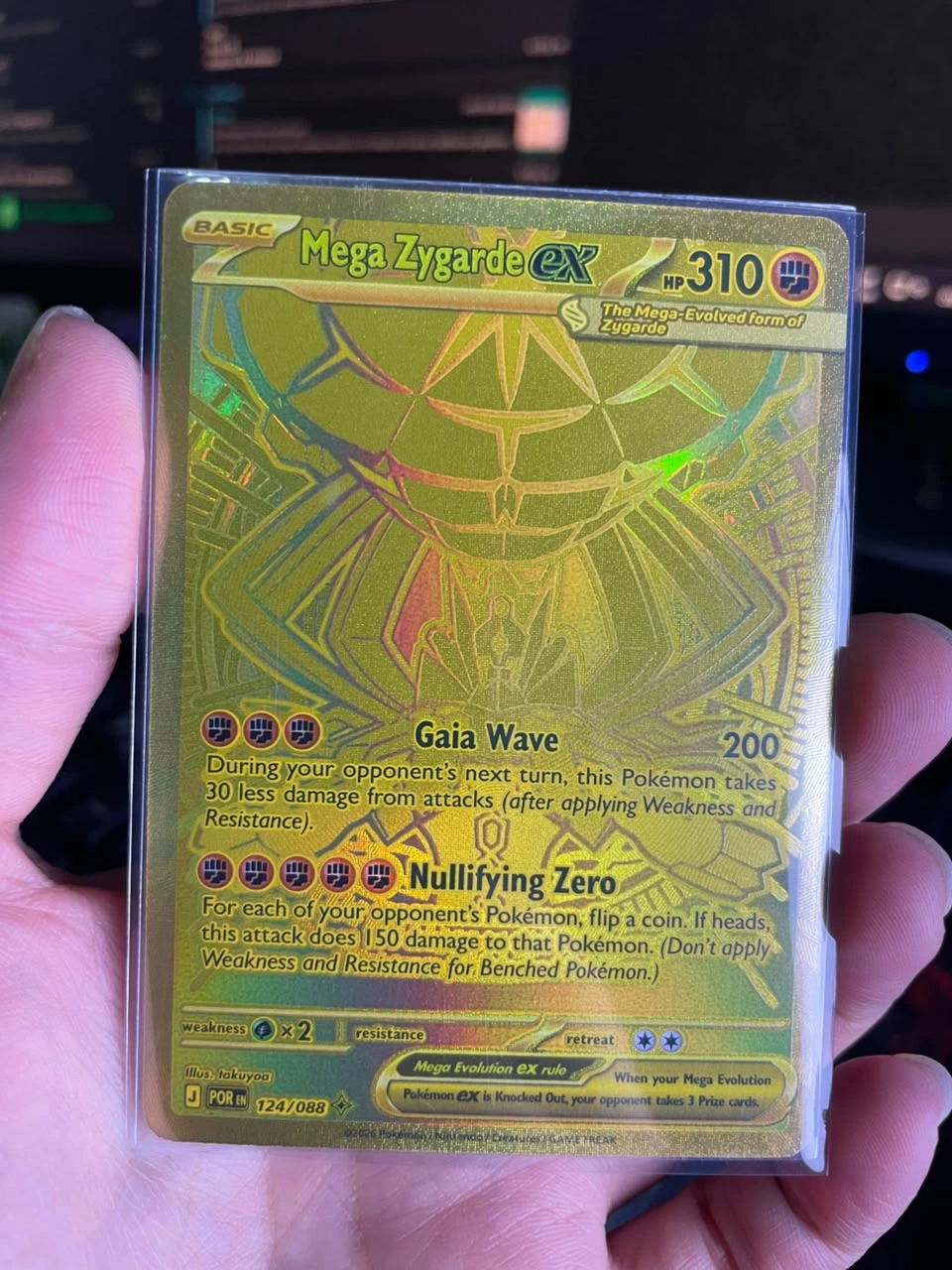 Foto real de Mega Zygarde ex