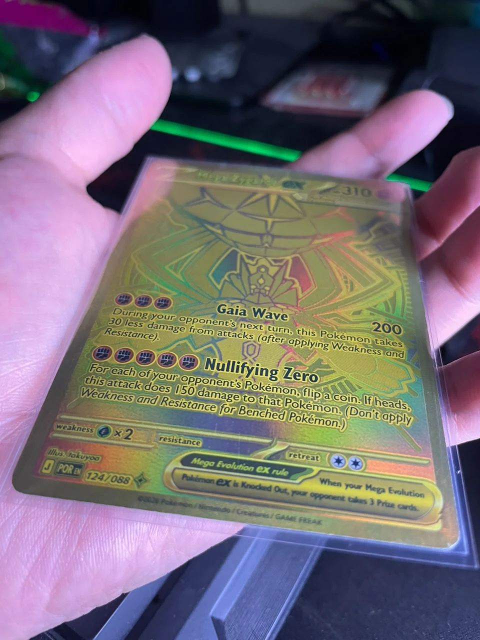 Foto real de Mega Zygarde ex